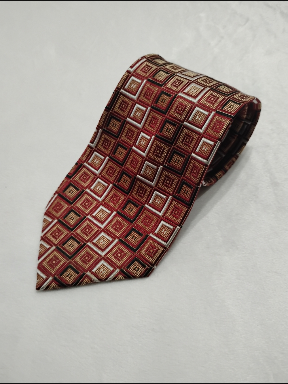 Burma Bibas 100% Silk Men's Geometric Tie